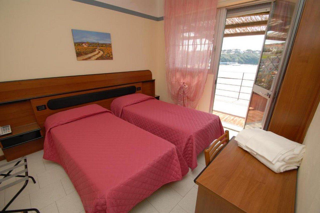 Hotel Baia Del Sorriso Castiglioncello Dış mekan fotoğraf